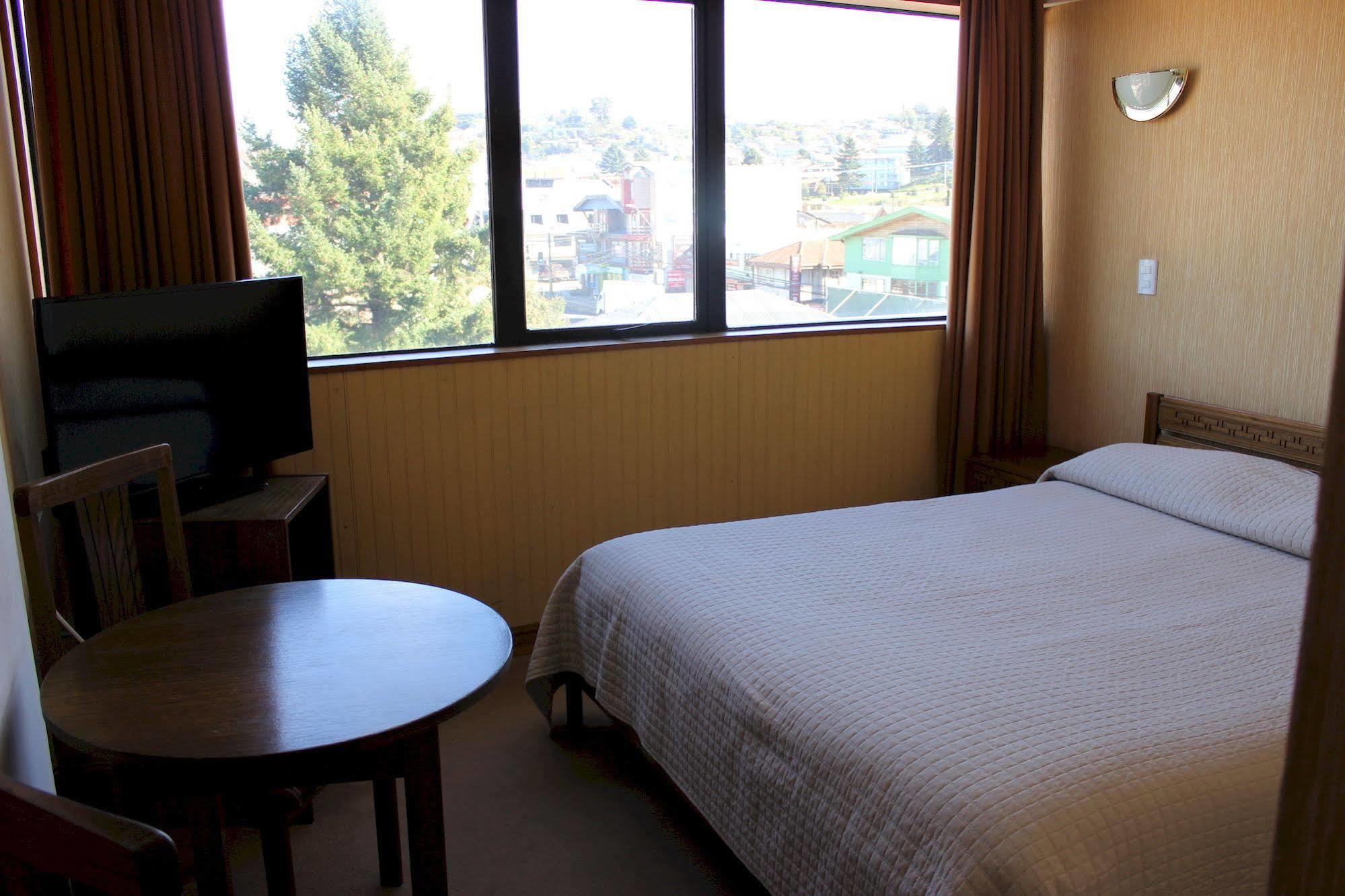 Hotel Antupiren Puerto Montt Exterior photo