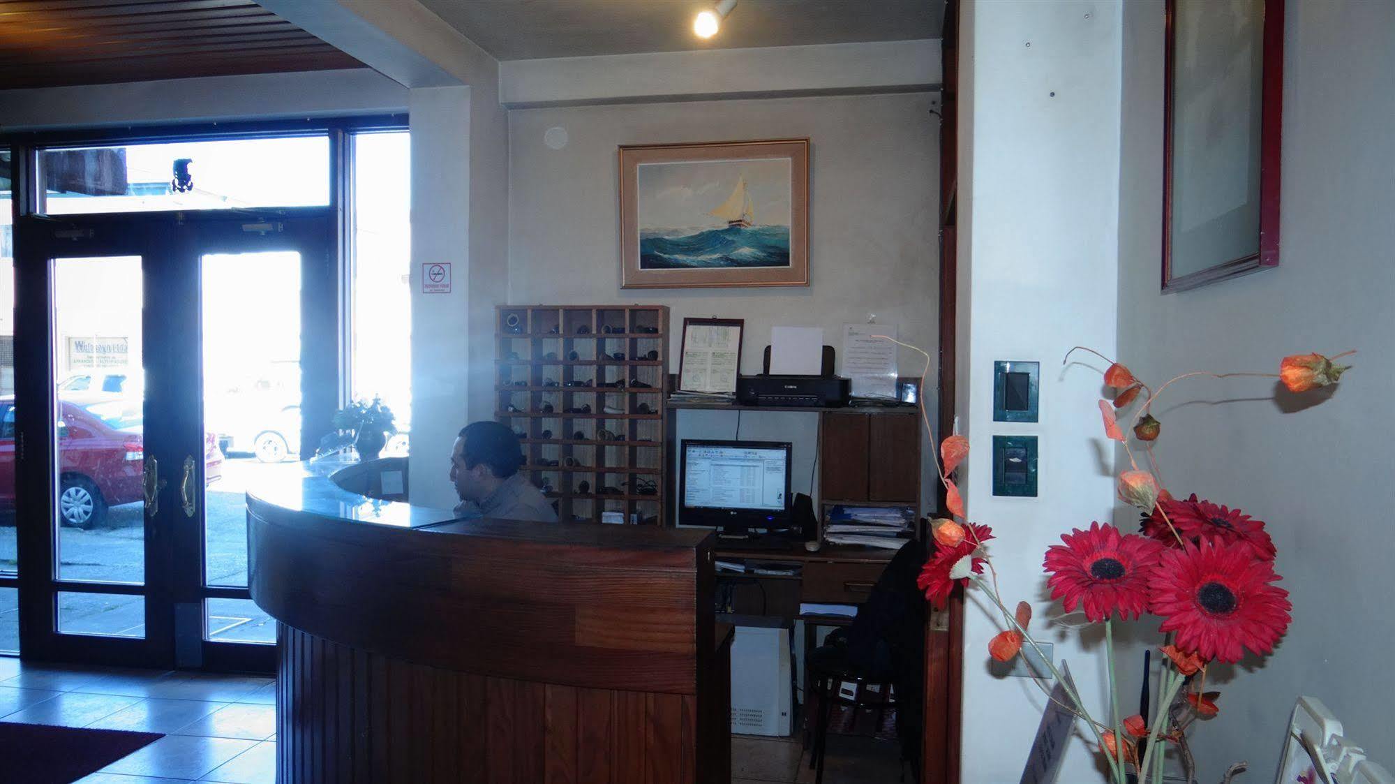 Hotel Antupiren Puerto Montt Exterior photo